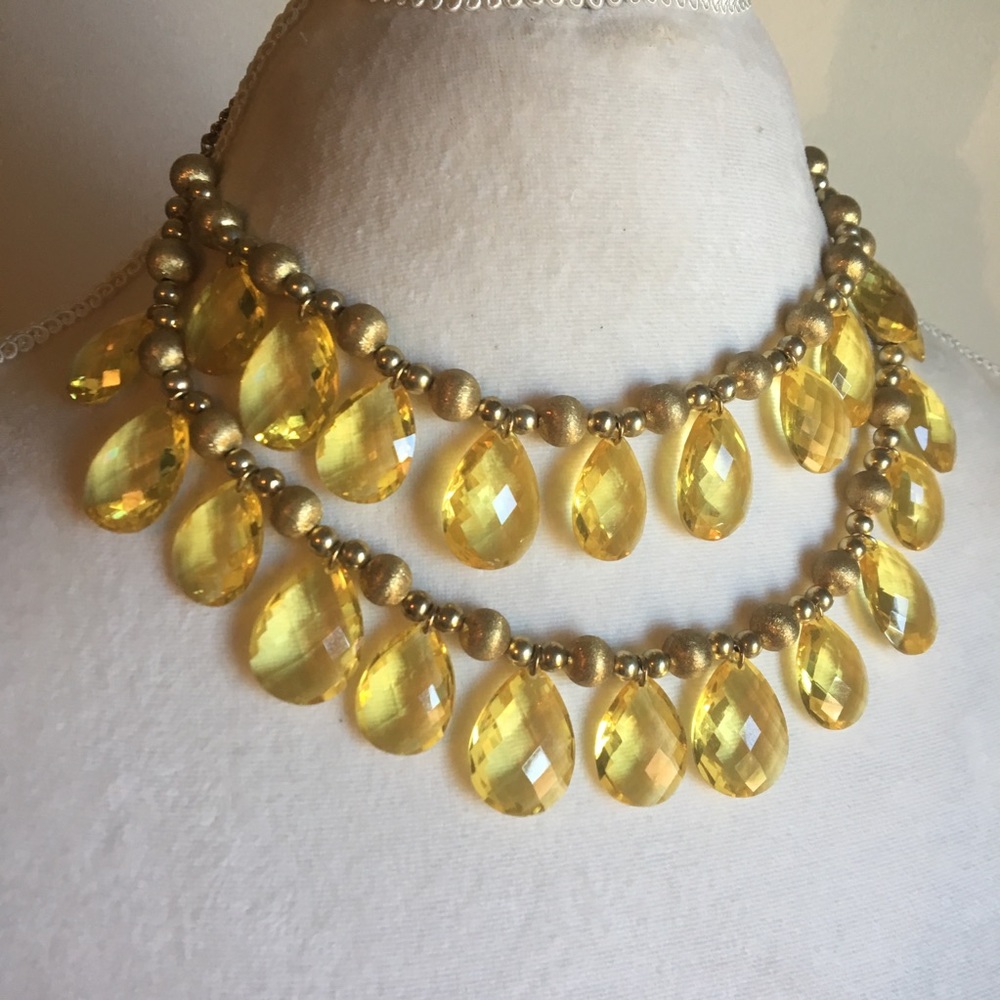 Yellow crystal necklace